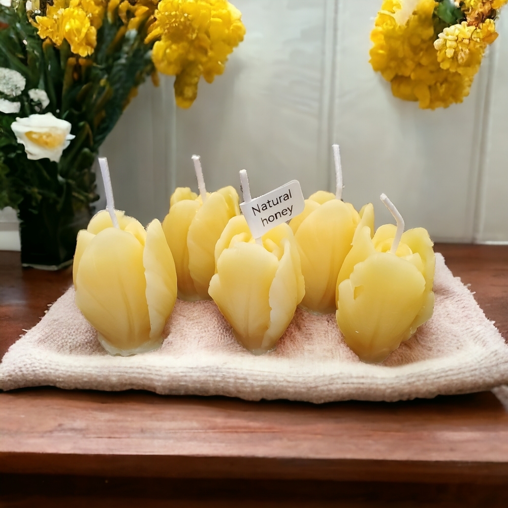 Pure beeswax mini tulip set of 5 handmade candles / great gifts for mothers day